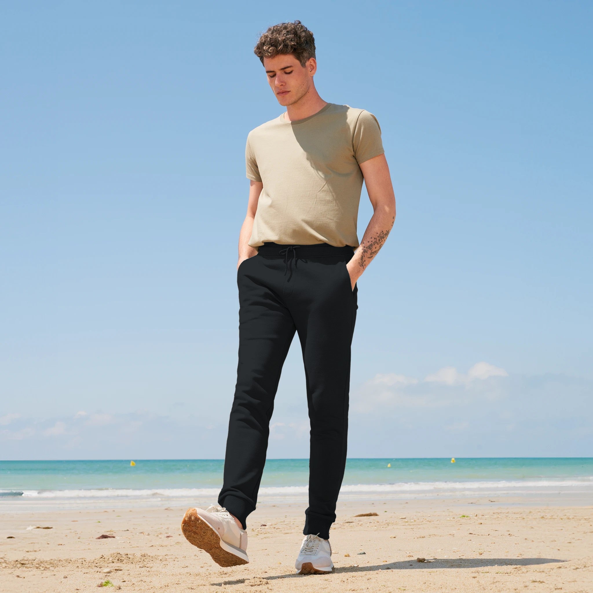 d7e87a7b-6b2b-4af7-bd23-58f75288f23d